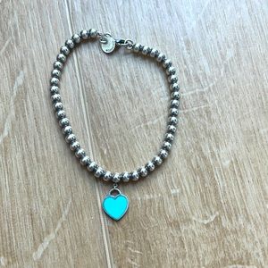 Tiffany’s silver heart tag beaded bracelet
